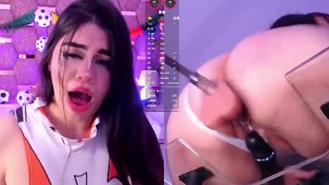 isabellablow online show from June 23, 2026, 2:04 pm
