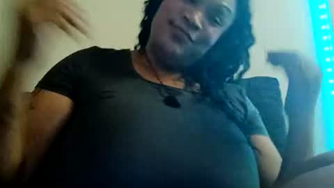 Snapshot of isabellacloverlove chatting on July 20, 2026, 5:44 am Isabella online show from July 20, 2026, 5:44 am
