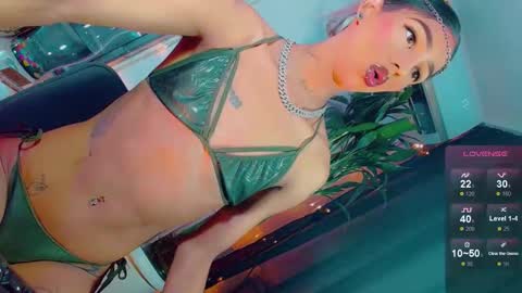 isabellagirs online show from April 26, 2026, 2:42 am