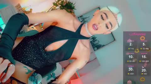 Snapshot of isabellagirs chatting on June 26, 2026, 2:43 pm isabellagirs online show from June 26, 2026, 2:43 pm