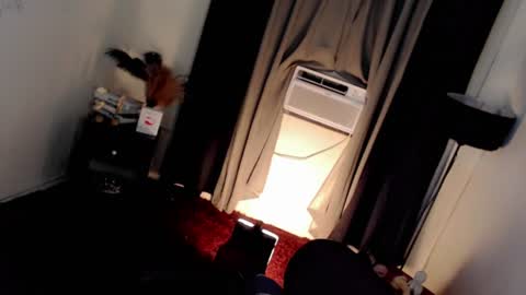 Snapshot of isabellaleights chatting on June 16, 2026, 6:05 am isabel online show from June 16, 2026, 6:05 am