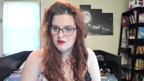 isabellamariedarcy online show from March 12, 2026, 9:54 pm
