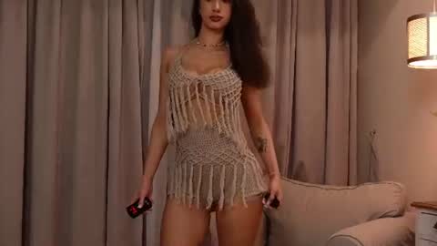 Snapshot of isabellamyst chatting on June 10, 2026, 9:46 pm IsabellaMyst online show from June 10, 2026, 9:46 pm
