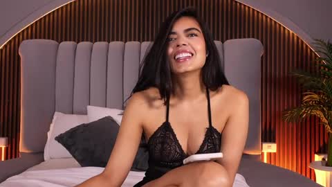 Isa  online show from May 24, 2026, 4:06 am