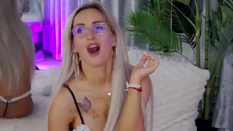 Snapshot of isabelleethan chatting on May 23, 2026, 2:06 am IsabelleEthan online show from May 23, 2026, 2:06 am