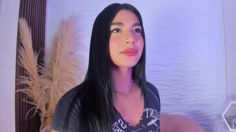 Snapshot of isabellefoxx chatting on December 16, 2025, 9:53 pm Isa online show from December 16, 2025, 9:53 pm