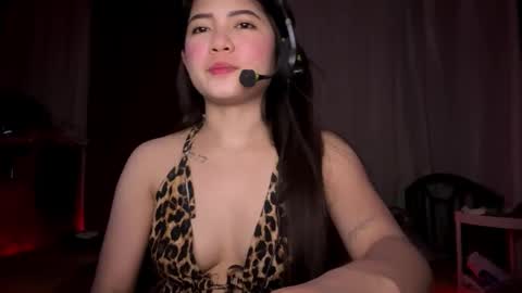 isabellemonroe online show from March 18, 2026, 9:45 am