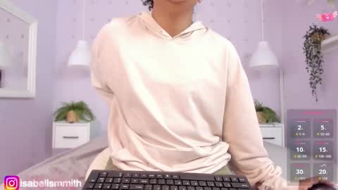 Isabellsmmith online show from November 29, 2025, 11:35 am