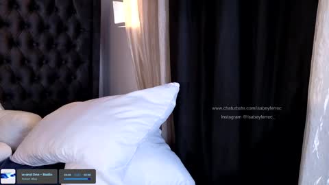 Snapshot of isabeyferrec chatting on January 26, 2025, 10:02 pm ISABEY online show from January 26, 2025, 10:02 pm