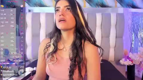 Snapshot of isadiazz chatting on June 29, 2026, 10:15 am Isa online show from June 29, 2026, 10:15 am