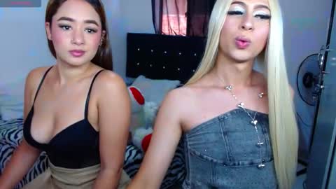 Snapshot of isadora_conde1_ chatting on March 20, 2026, 5:51 pm isadora online show from March 20, 2026, 5:51 pm