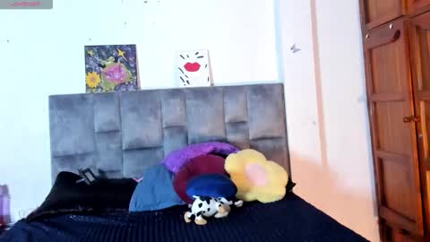 Snapshot of isangel_ chatting on November 6, 2025, 2:45 am Isabela online show from November 6, 2025, 2:45 am