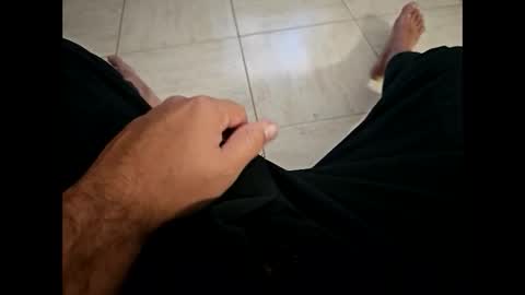 Snapshot of iscrewinutibolt chatting on January 28, 2025, 10:23 am Carlos online show from January 28, 2025, 10:23 am