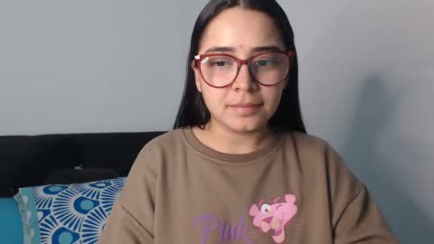 Snapshot of isemma chatting on February 28, 2025, 3:04 am Emma online show from February 28, 2025, 3:04 am