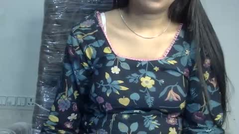 Snapshot of ishika_ishu chatting on November 1, 2025, 11:01 am ishika_ishu online show from November 1, 2025, 11:01 am