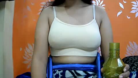Snapshot of ishika_singh_ chatting on January 13, 2025, 2:50 am ishika_singh_ online show from January 13, 2025, 2:50 am