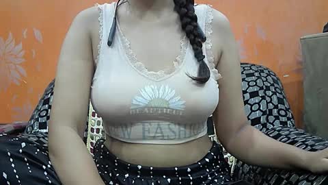 Snapshot of ishika_singh_ chatting on September 17, 2025, 2:24 am ishika_singh_ online show from September 17, 2025, 2:24 am