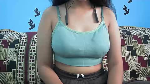Snapshot of ishika_singh_ chatting on November 13, 2025, 3:16 am ishika_singh_ online show from November 13, 2025, 3:16 am