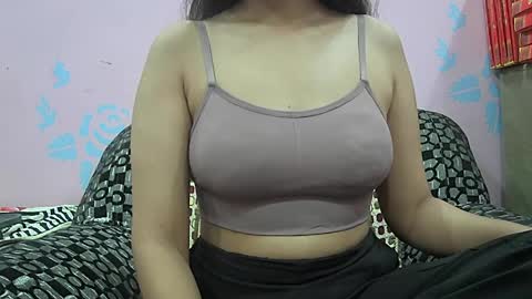 Snapshot of ishika_singh_ chatting on April 11, 2026, 1:54 am ishika_singh_ online show from April 11, 2026, 1:54 am
