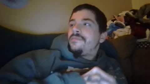 youngking online show from March 1, 2026, 2:24 am