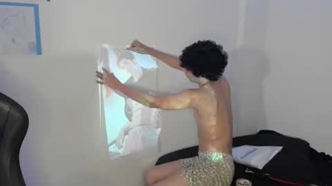 Isidro online show from March 11, 2025, 3:59 am