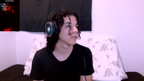 Snapshot of isidroglasc chatting on May 27, 2026, 12:51 am Isidro online show from May 27, 2026, 12:51 am