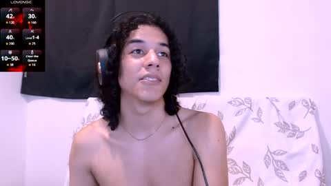 Snapshot of isidroglasc chatting on June 5, 2026, 11:54 pm Isidro online show from June 5, 2026, 11:54 pm