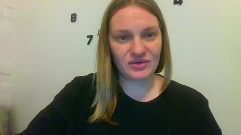 isingle_mom online show from November 3, 2025, 10:49 am