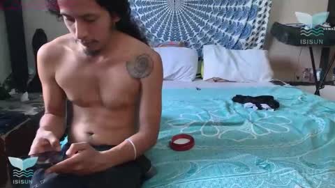 Snapshot of isis_alan chatting on November 9, 2025, 6:17 pm Isis Alan online show from November 9, 2025, 6:17 pm