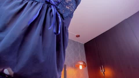 Isis online show from December 7, 2024, 4:42 am