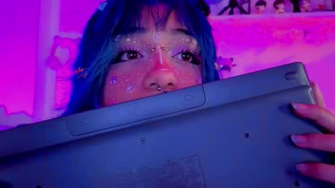 Isisjones18 online show from January 9, 2026, 9:27 pm