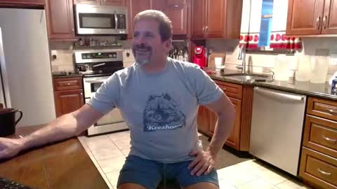 Jim online show from September 19, 2025, 10:54 pm