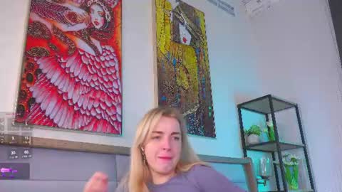 Snapshot of islandladies chatting on June 29, 2026, 4:19 am Im Eva Lovense is activeThere are legends that in this room all your wishes can come true Private is Open online show from June 29, 2026, 4:19 am