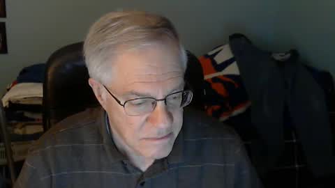 Snapshot of islesman22 chatting on December 6, 2024, 1:29 am islesman22 online show from December 6, 2024, 1:29 am