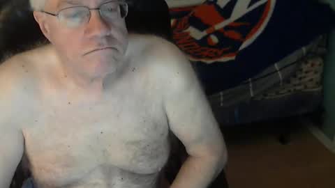 islesman22 online show from February 25, 2026, 10:36 am