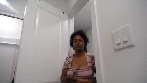 Sharice online show from July 6, 2026, 1:46 am