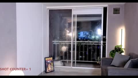 Snapshot of isnotforeveryone chatting on November 23, 2025, 2:11 am Julyane online show from November 23, 2025, 2:11 am