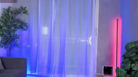 Snapshot of isnotforeveryone chatting on February 19, 2026, 12:28 am Julyane online show from February 19, 2026, 12:28 am