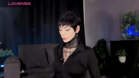 Julyane online show from June 30, 2026, 12:44 am
