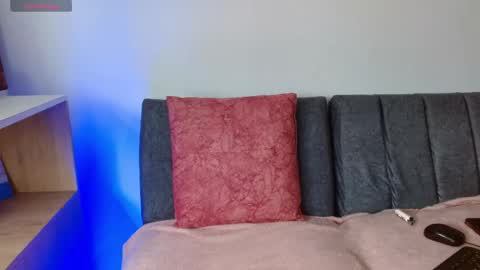 isolation55 online show from March 18, 2026, 5:38 pm