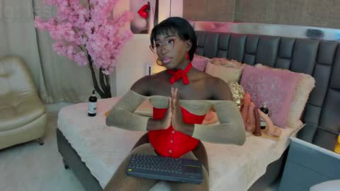 Iseey online show from December 10, 2024, 9:12 am