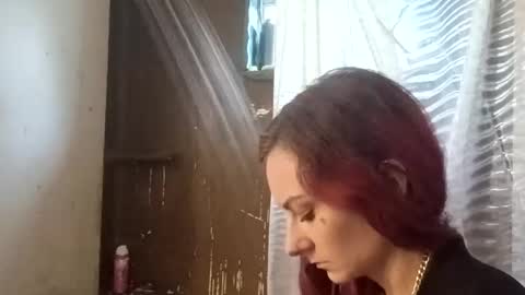 Snapshot of issyamazin667 chatting on September 18, 2025, 7:38 pm Girlnextdoor online show from September 18, 2025, 7:38 pm