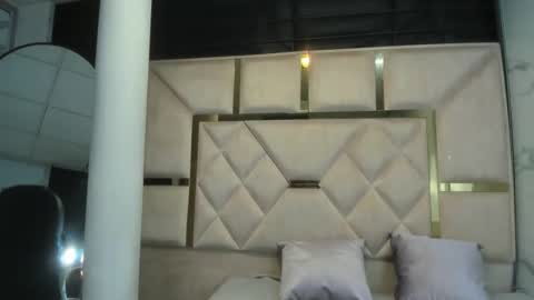 Issys online show from January 18, 2026, 8:51 am