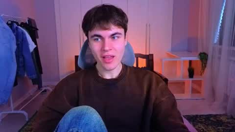 Maks online show from March 2, 2025, 9:53 am