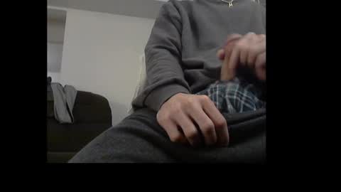 Snapshot of ital25usa chatting on March 8, 2025, 10:22 am ital25usa online show from March 8, 2025, 10:22 am