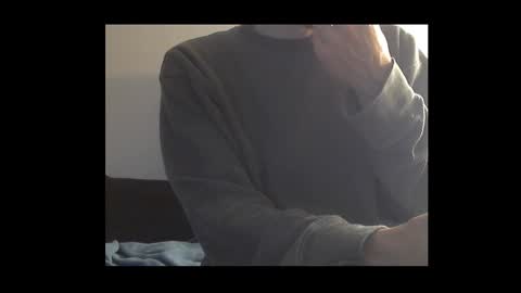 Snapshot of ital25usa chatting on October 18, 2025, 3:35 pm ital25usa online show from October 18, 2025, 3:35 pm