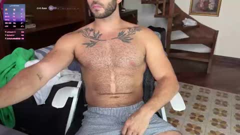 Snapshot of italian_stallion_big chatting on October 23, 2025, 1:54 pm italian_stallion_big online show from October 23, 2025, 1:54 pm