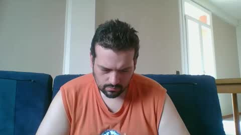 Snapshot of italianbigboy93 chatting on September 30, 2025, 11:37 am italianbigboy93 online show from September 30, 2025, 11:37 am