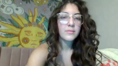 Snapshot of italiankittyx chatting on September 18, 2025, 6:15 am ItalianKitty online show from September 18, 2025, 6:15 am