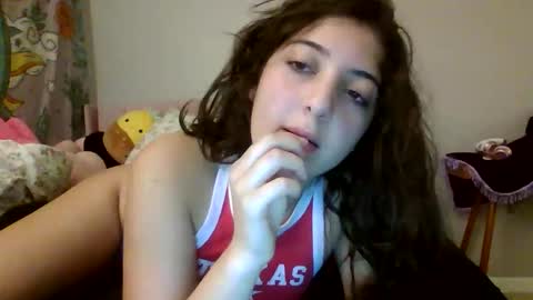 Snapshot of italiankittyx chatting on November 12, 2025, 1:50 am ItalianKitty online show from November 12, 2025, 1:50 am